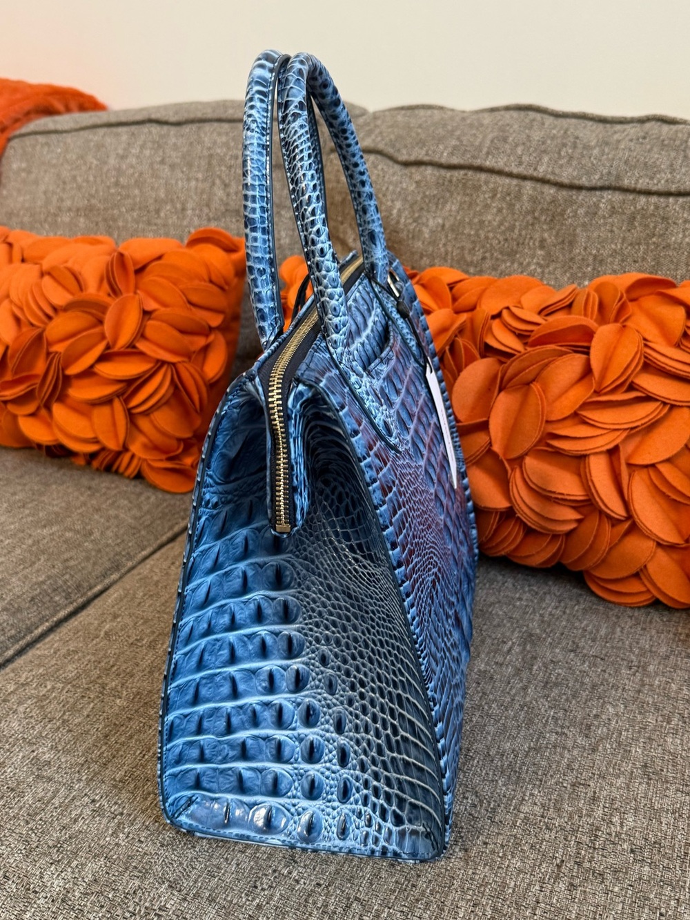 ❣️🆕Brahmin Caroline Blue Serenade Melbourne Genuine Leather Bag $345 MSRP❣️ - Picture 4 of 7